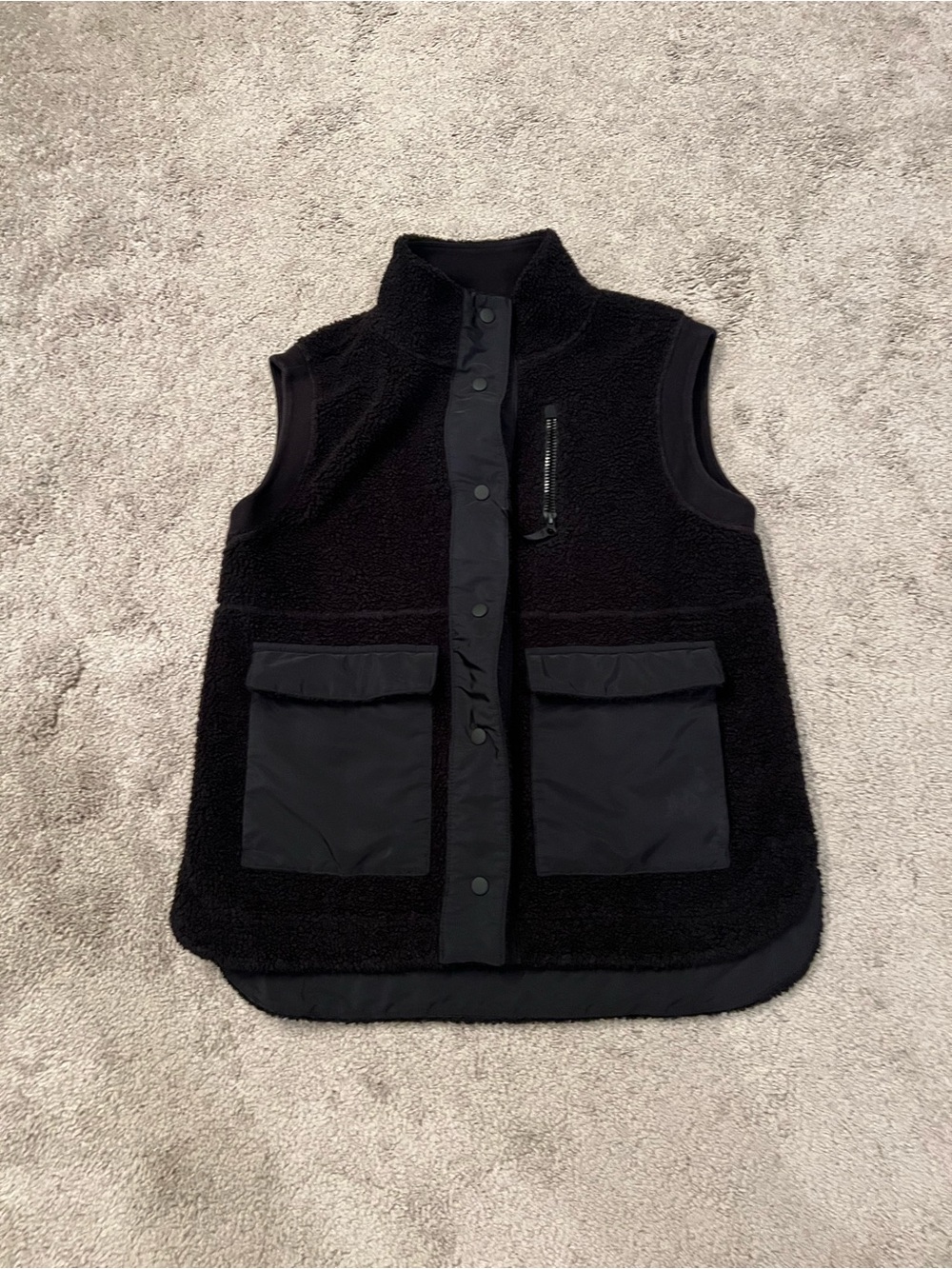 Women’s Black Sherpa Vest Jacket